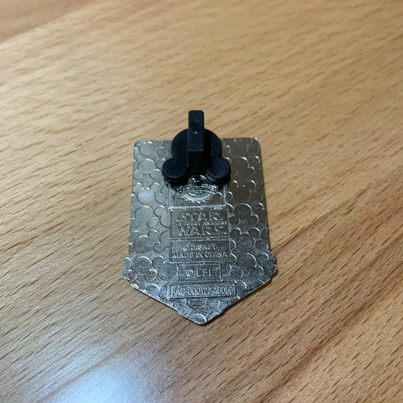 Disney Star Wars Stormtrooper First Order Pin - Picture 2 of 2